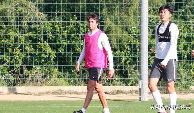 大连关停，一座城市的转型阵痛与未来希冀