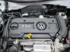 朗逸宝来哪个档次高？同级双雄的定位差异全解析