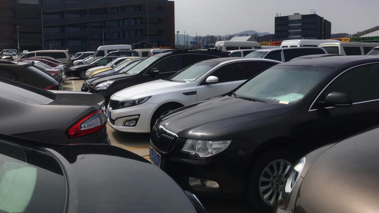 15年车龄的卡罗拉还值多少钱？二手车市场行情全解析