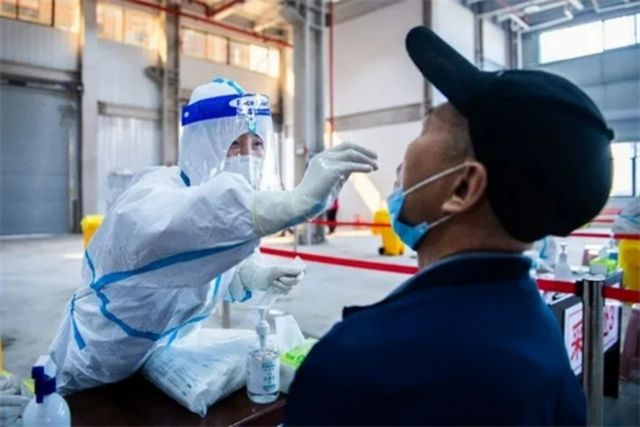 核酸检测点不规范，公共健康防线上的蚁穴