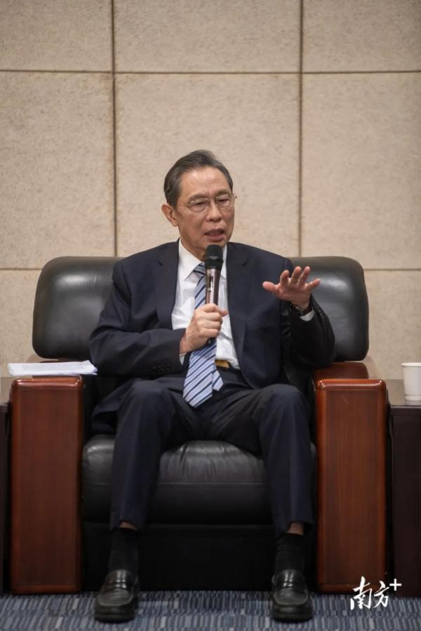 广州疫苗接种人员感染，疫情防控中的警示与思考