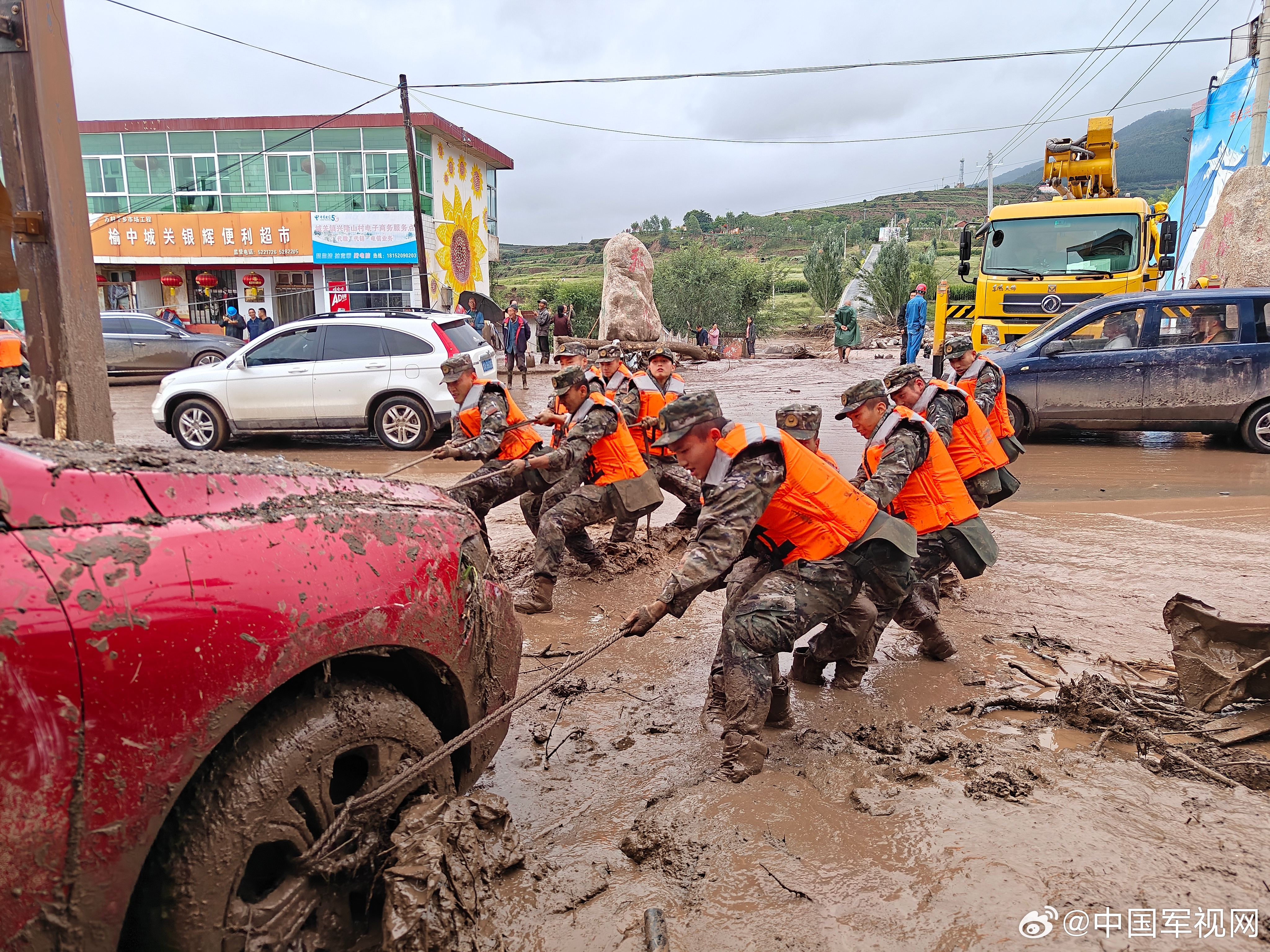 风雨同舟，共筑家园—山西永济抗洪救灾纪实