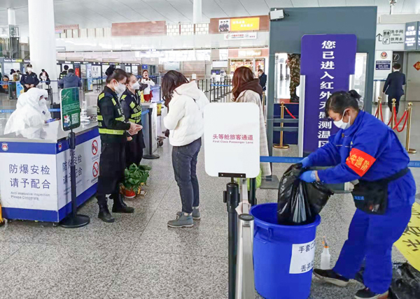 禄口机场工作人员确诊，疫情防控再响警钟