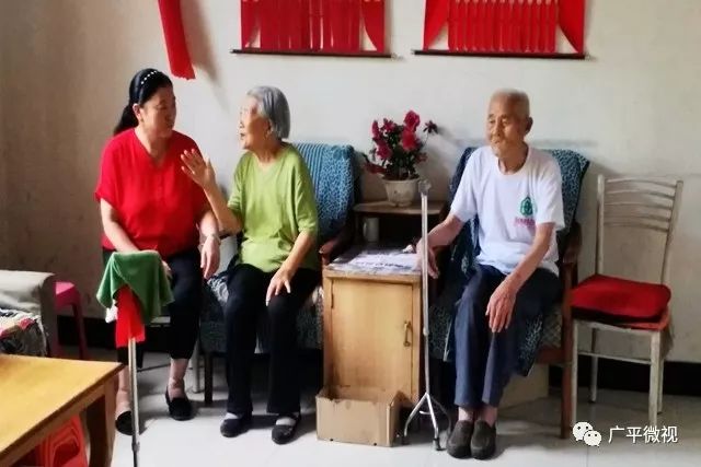 石家庄一家11口，四世同堂的温暖与坚守