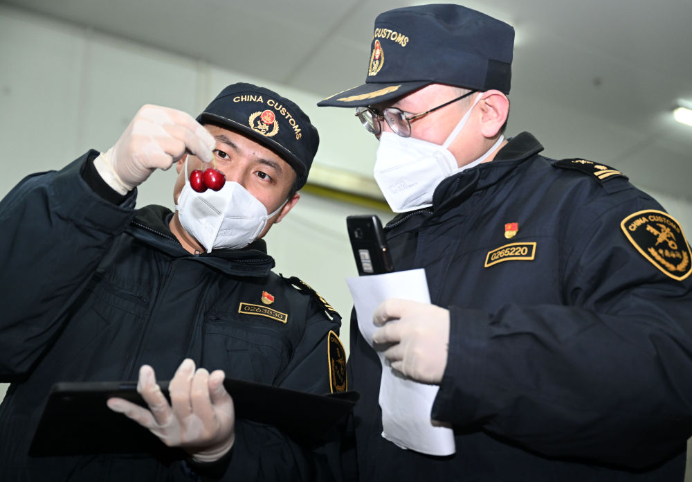 天津新增9例阳性病例 多为海关工作人员 口岸防疫压力骤增