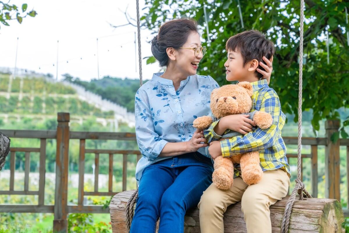 发烧呕吐是新冠么？别急着下结论，先了解这些关键信息