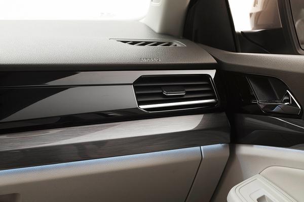 宝来14t运动版怎么样？深度解析这款德系家轿的运动魅力