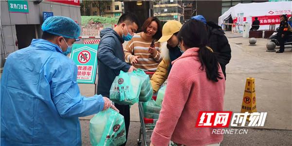 长沙市病毒感染进入常态监测，市民需科学防护不松懈