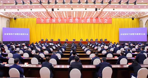 哈尔滨再增2例本土病例，疫情防控警钟长鸣