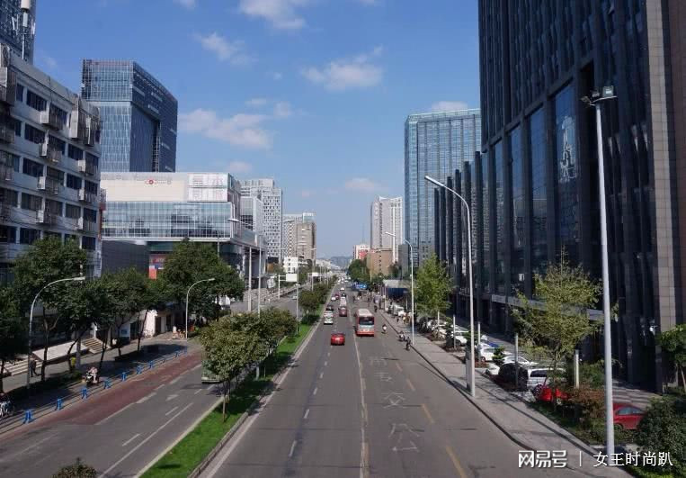 成都疫情根源，现代都市繁荣背后的治理挑战