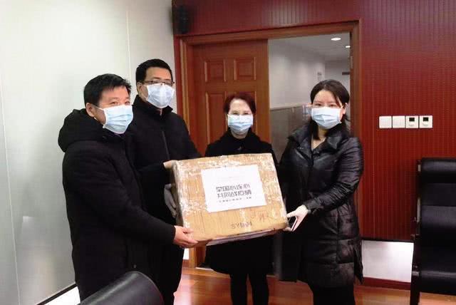 历史性突破！31省区市首次实现确诊病例零新增，视频记录全民战疫感人瞬间