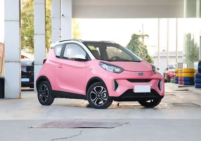 都市精致之选,口碑最佳的小巧纯电动车,专为现代女性而来 都市精致之选,口碑最佳的小巧纯电动车,专为现代女性而来