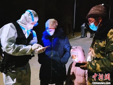 额济纳旗疫情应对，边陲小城的战疫样本与启示