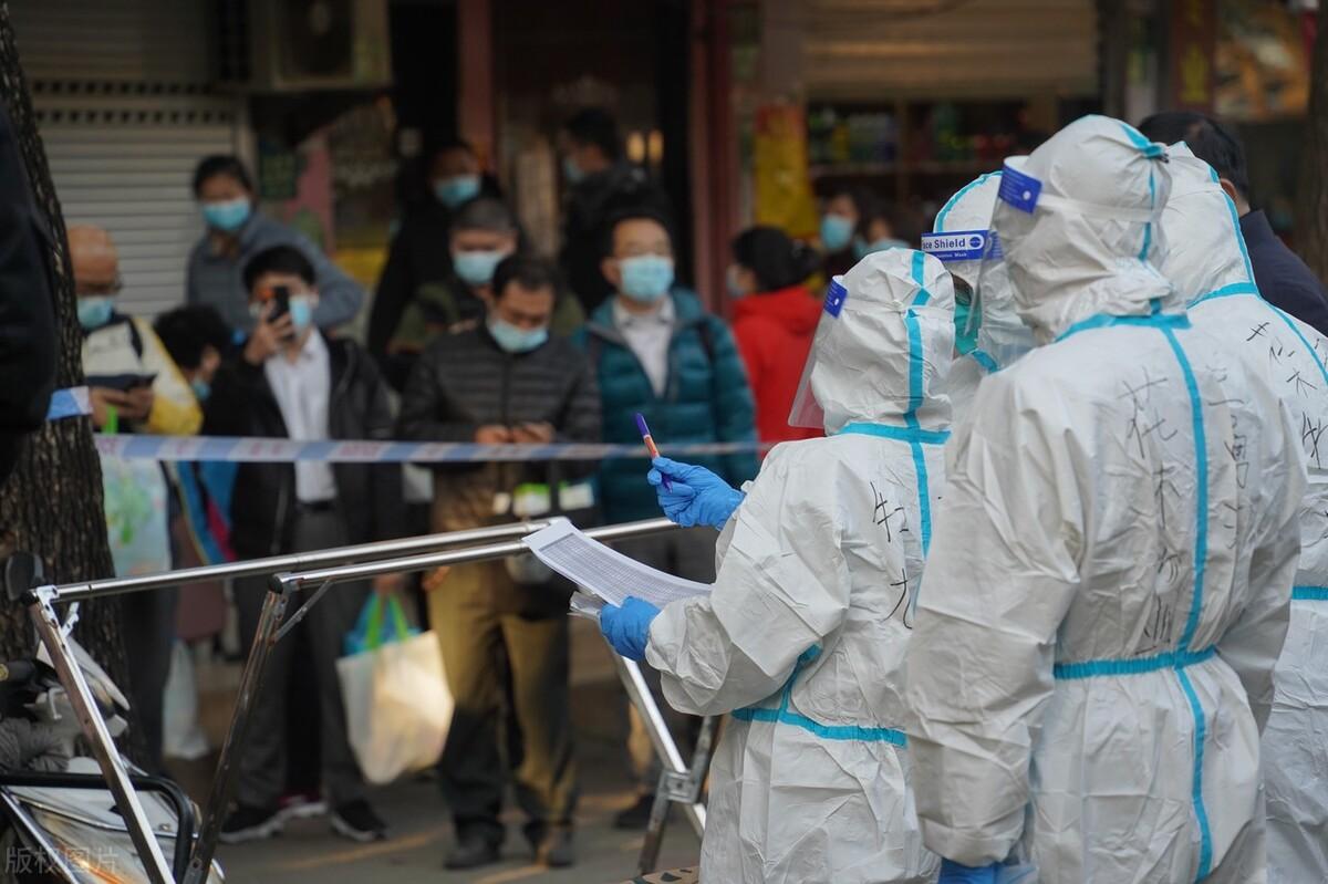 上海公共场所疫情关闭公告，非常时期的必要之举